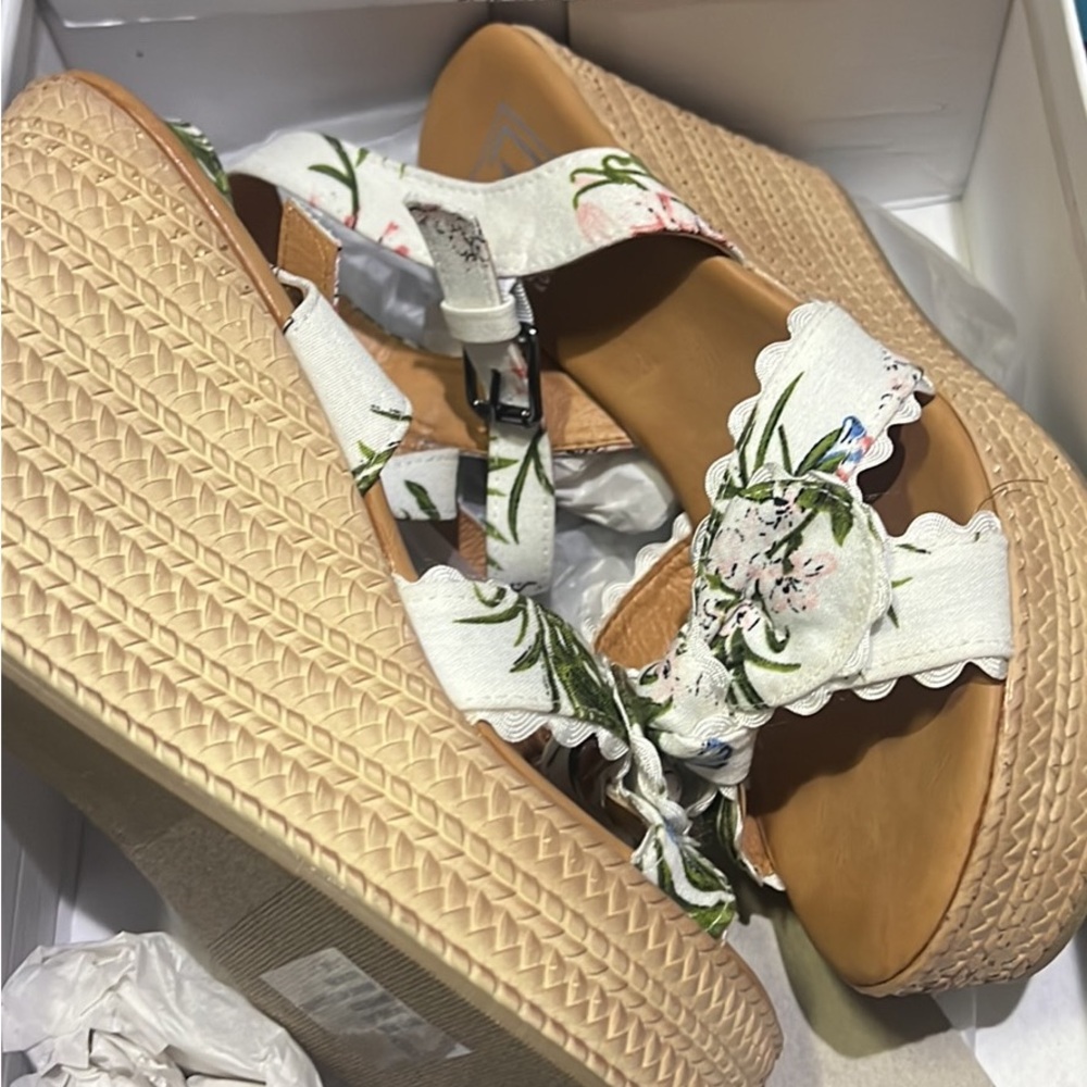 Floral Wedge Sandals